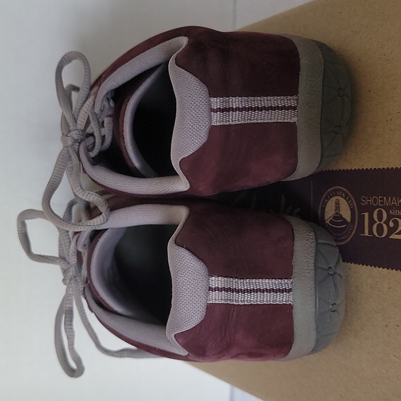 Clark's Teffa Hoyle women's size 8M sneakers in Aubergine - Picture 4 of 10